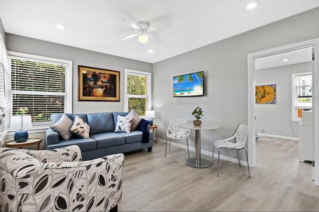 802 N Federal Highway Unit 2, Boynton Beach, FL 33435