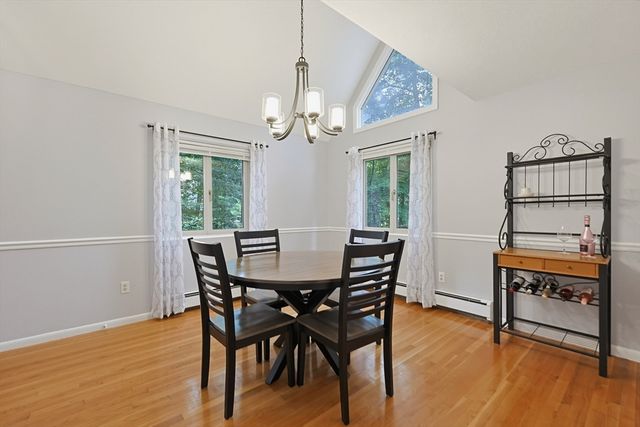 62 Miller St, Franklin, MA 02038