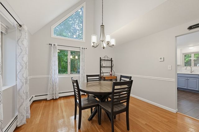 62 Miller St, Franklin, MA 02038