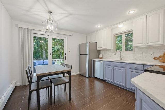 62 Miller St, Franklin, MA 02038