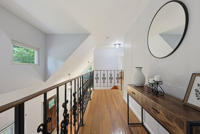 62 Miller St, Franklin, MA 02038
