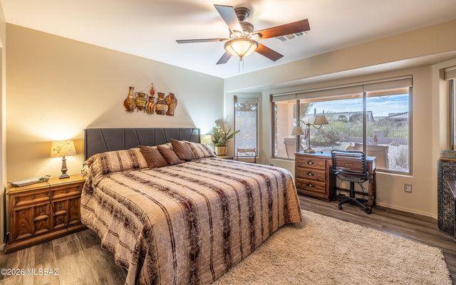 1743 N Oak Hill Lane, Green Valley, AZ 85614