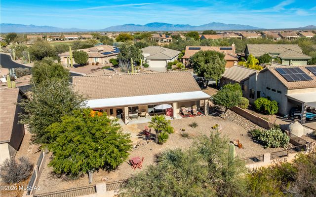 1743 N Oak Hill Lane, Green Valley, AZ 85614