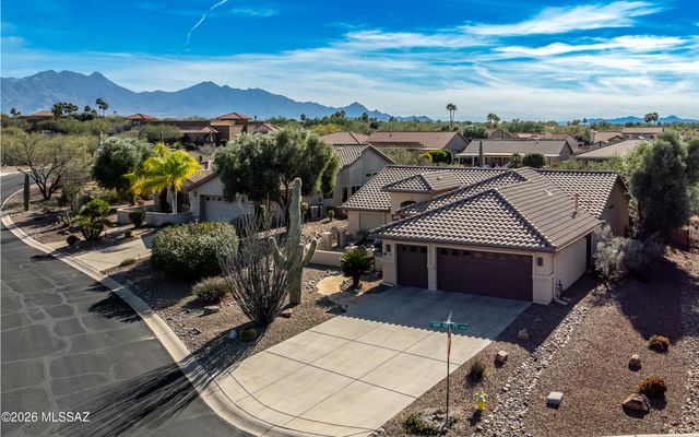 1743 N Oak Hill Lane, Green Valley, AZ 85614