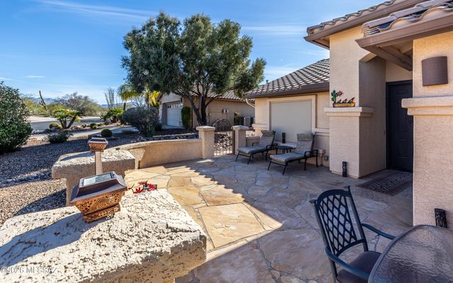 1743 N Oak Hill Lane, Green Valley, AZ 85614