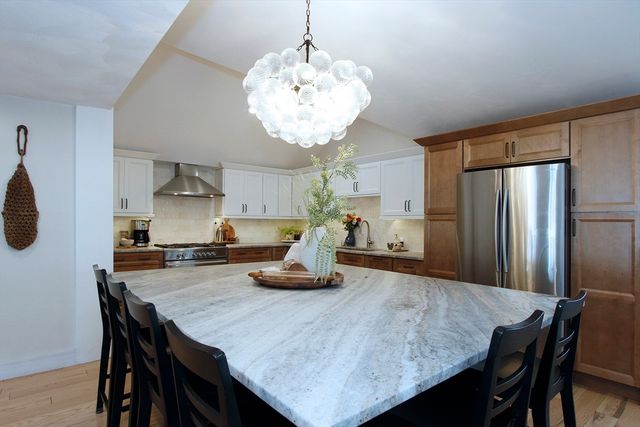 22 Maple Street, Wareham, MA 02571