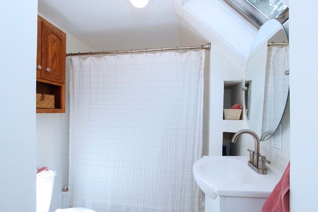 22 Maple Street, Wareham, MA 02571