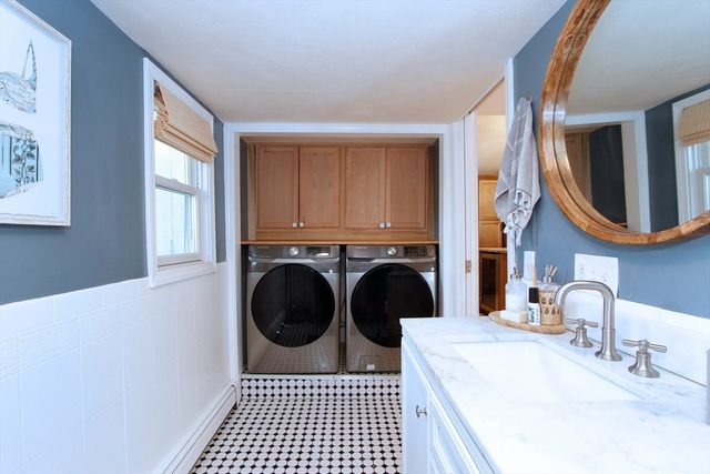 22 Maple Street, Wareham, MA 02571
