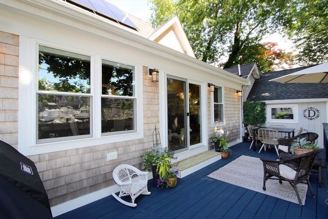 22 Maple Street, Wareham, MA 02571
