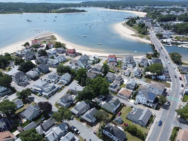 22 Maple Street, Wareham, MA 02571