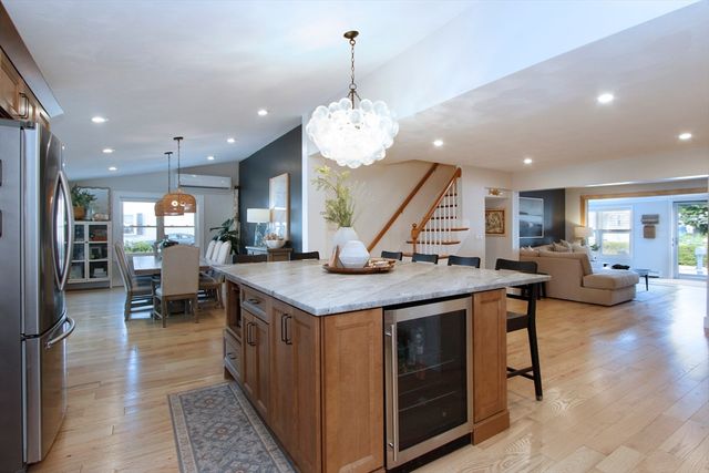 22 Maple Street, Wareham, MA 02571