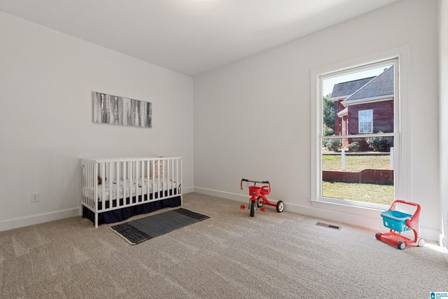1800 MANDELA DRIVE, Birmingham, AL 35211