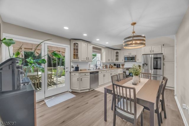81 Lois Ave, East Brunswick Twp., NJ 08816