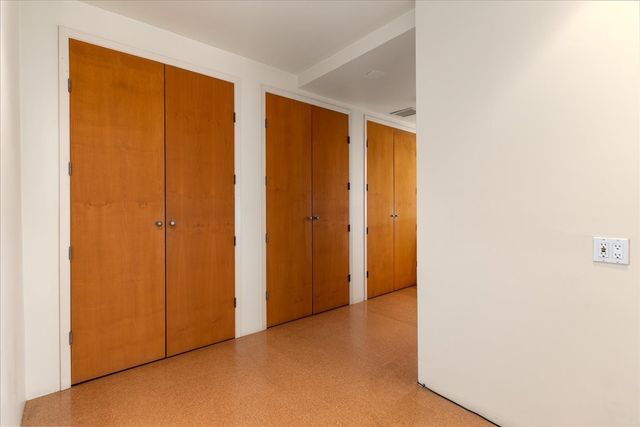705 Calle del Resplandor, Santa Fe, NM 87505