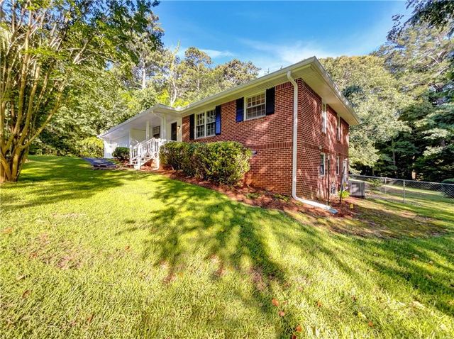 4726 Brownsville Road, Powder Springs, GA 30127