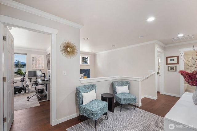 1003 Shelton Ave NE, Renton, WA 98056