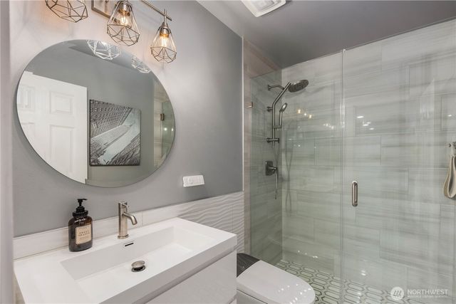 1003 Shelton Ave NE, Renton, WA 98056