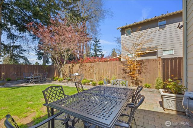 1003 Shelton Ave NE, Renton, WA 98056