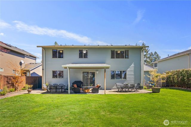 1003 Shelton Ave NE, Renton, WA 98056