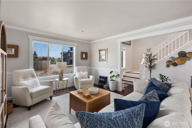 1003 Shelton Ave NE, Renton, WA 98056