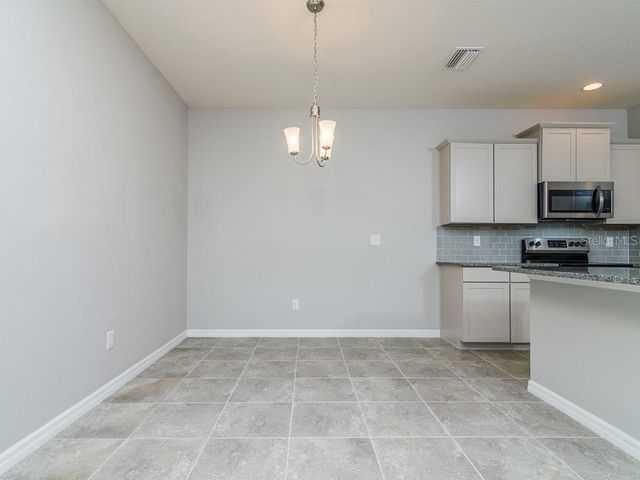 7904 TIMBERVIEW LOOP, Wesley Chapel, FL 33545