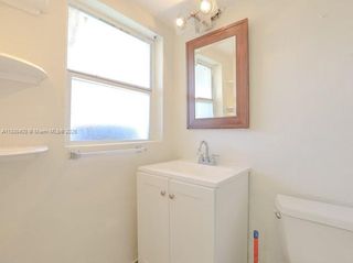 2250 NE 136th St 0, North Miami Beach, FL 33181