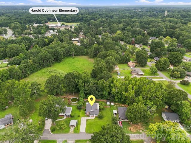 208 Barron Park, York, SC 29745