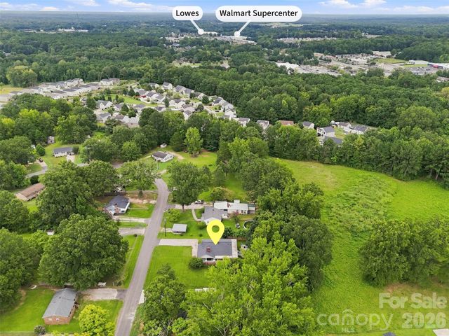 208 Barron Park, York, SC 29745