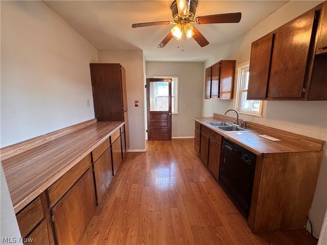 1599 Wexford Avenue, Parma, OH 44134