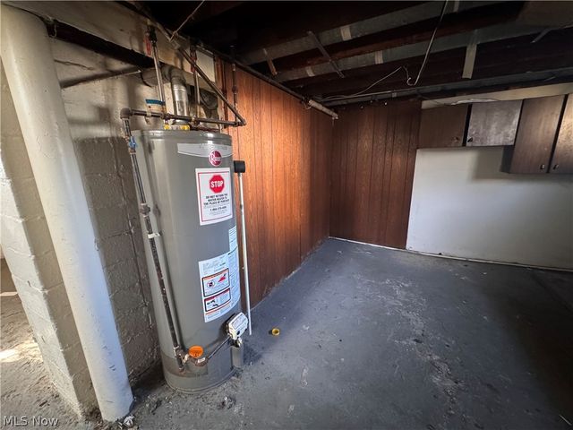 1599 Wexford Avenue, Parma, OH 44134