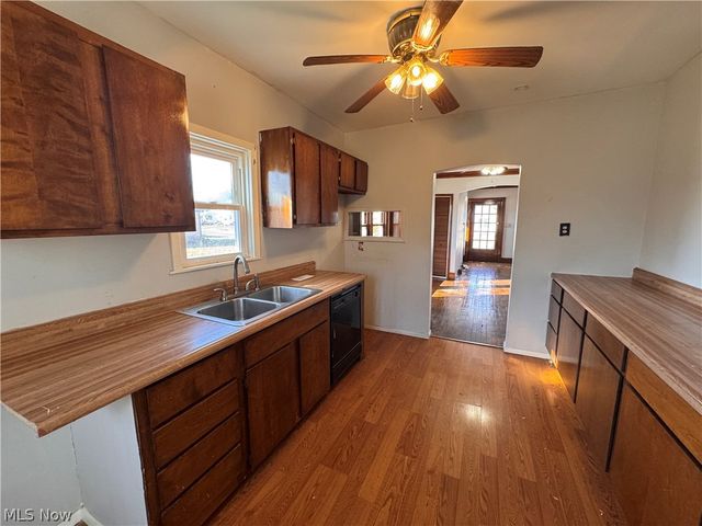 1599 Wexford Avenue, Parma, OH 44134