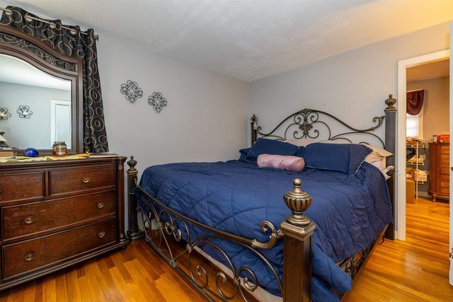 25 Pelham Street, Nashua, NH 03063