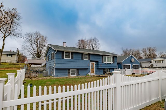 25 Pelham Street, Nashua, NH 03063