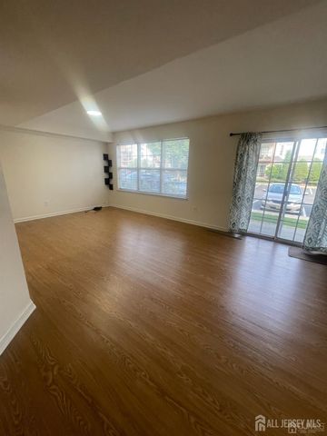 1503 Plymouth Road, North Brunswick, NJ 08902