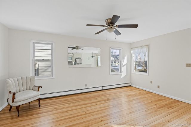 39 Stewart Street, Floral Park, NY 11001