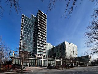 9655 Woods Drive 406, Skokie, IL 60077