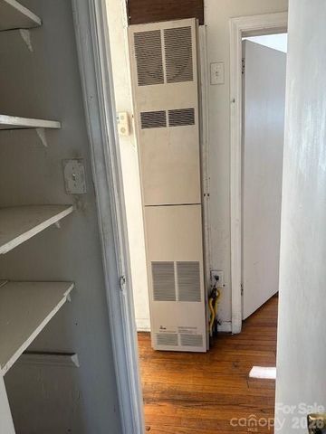 2218 Wilson Avenue, Charlotte, NC 28208