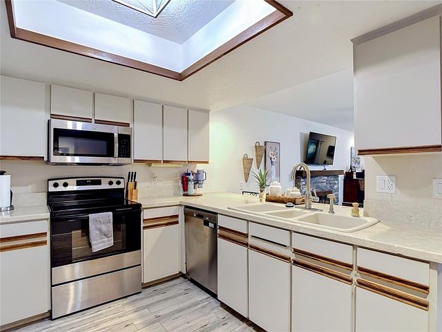 707 CARPENTERS WAY 35, Lakeland, FL 33809