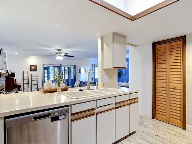 707 CARPENTERS WAY 35, Lakeland, FL 33809