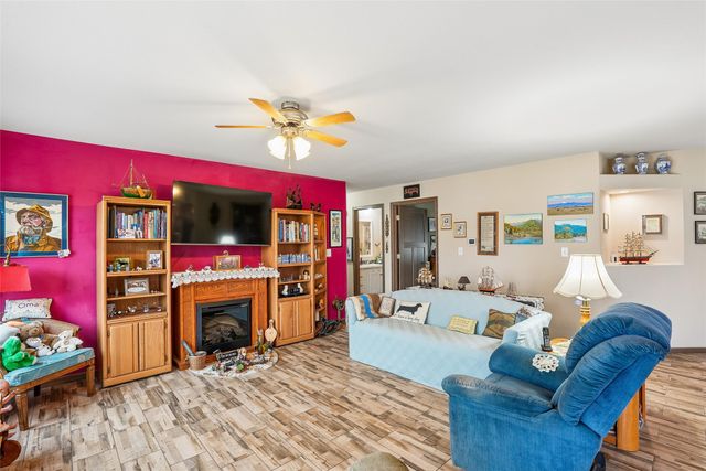 8137 Ivy Street, Dexter, IA 50070