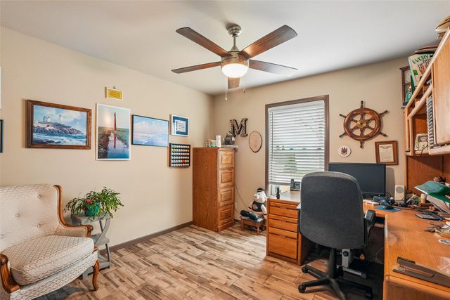 8137 Ivy Street, Dexter, IA 50070