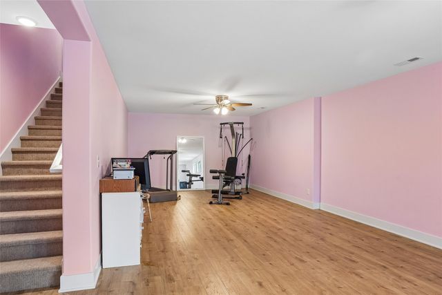 8137 Ivy Street, Dexter, IA 50070