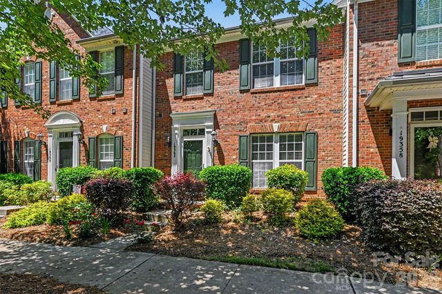 19362 Makayla Lane, Cornelius, NC 28031