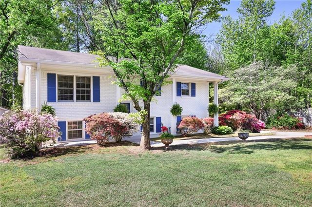 1995 Calvary Hill Court SW, Marietta, GA 30008