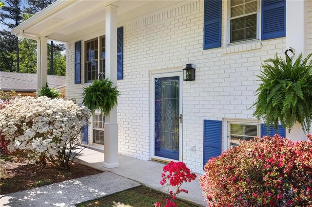 1995 Calvary Hill Court SW, Marietta, GA 30008