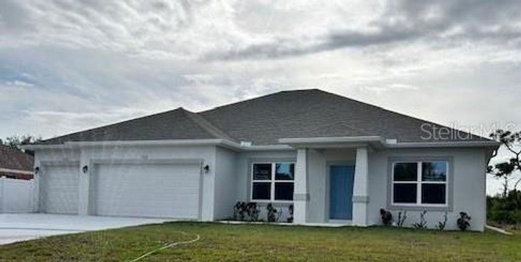 9453 FRUITLAND AVENUE, Englewood, FL 34224