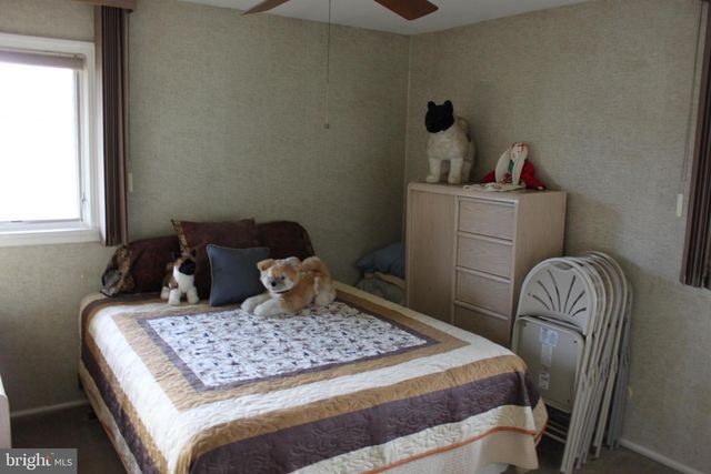 8 MINT LEAF DR, Hamilton, NJ 08690