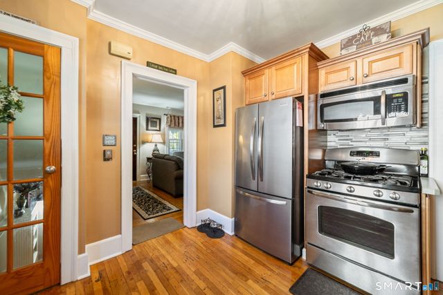 65 Ford Street, Hamden, CT 06517