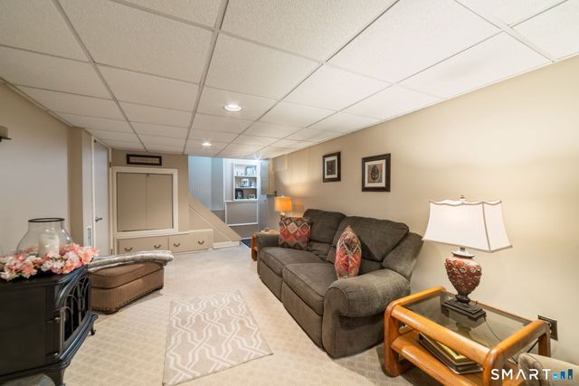 65 Ford Street, Hamden, CT 06517