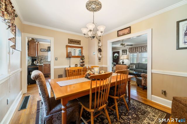 65 Ford Street, Hamden, CT 06517